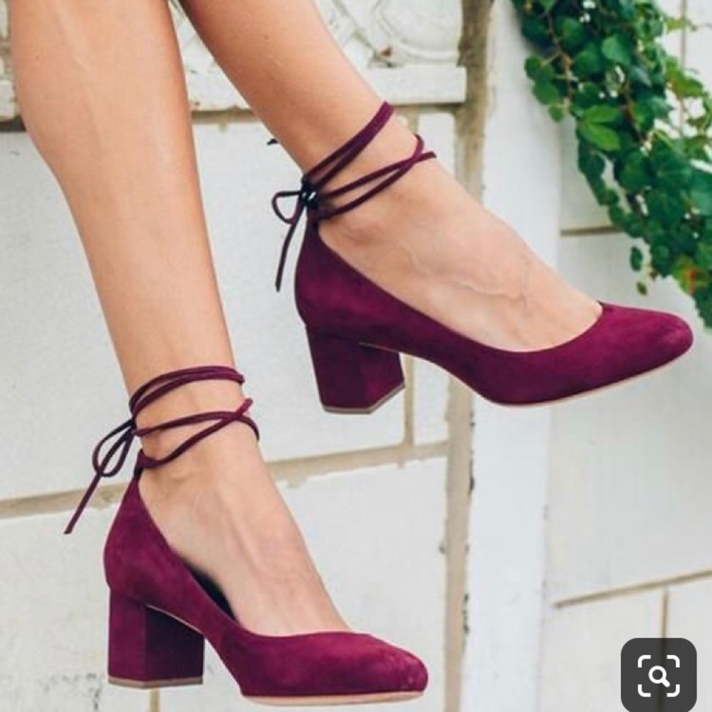 *New * TBdress lace up pumps